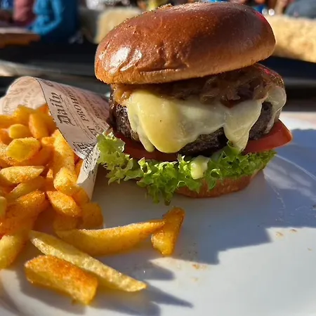 Lodge Erezsaesshuette *