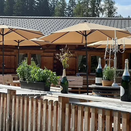 Erezsässhütte *