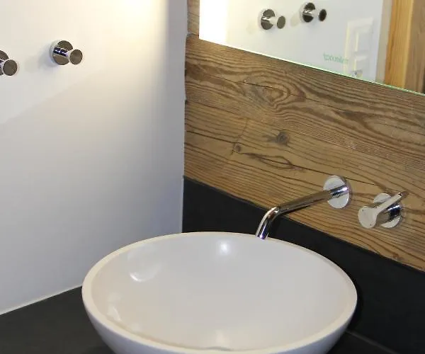 Erezsaesshuette * 克洛斯特斯