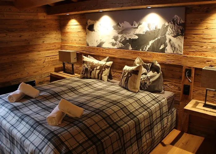 Erezsaesshuette 山林小屋 *