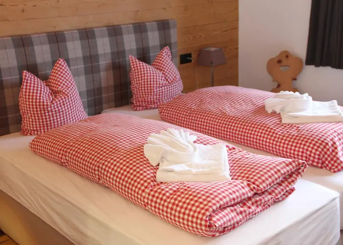 Alojamento de Turismo Selvagem Erezsaesshuette Klosters-Serneus