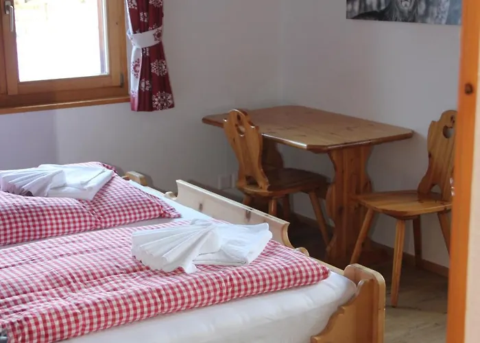 Orman Evi Erezsaesshuette Klosters