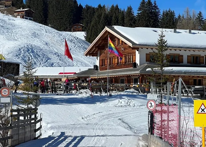 Alojamento de Turismo Selvagem Erezsaesshuette Klosters-Serneus