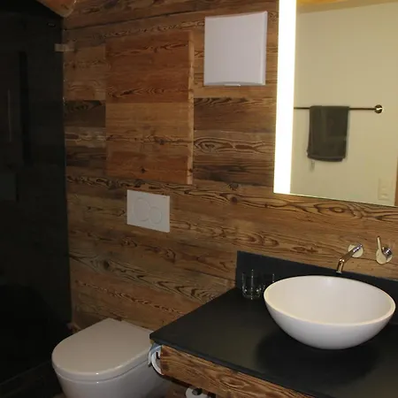 ロッジ Erezsaesshuette