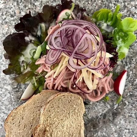 Erezsaesshuette * クロスタース